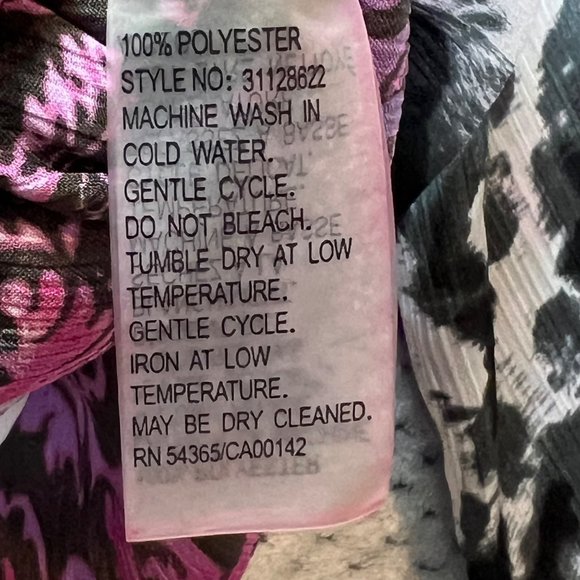 Peter Nygard Top Womens 10 Pink Black Long Sleeve Round Neck Floral Spots Print - Picture 13 of 14